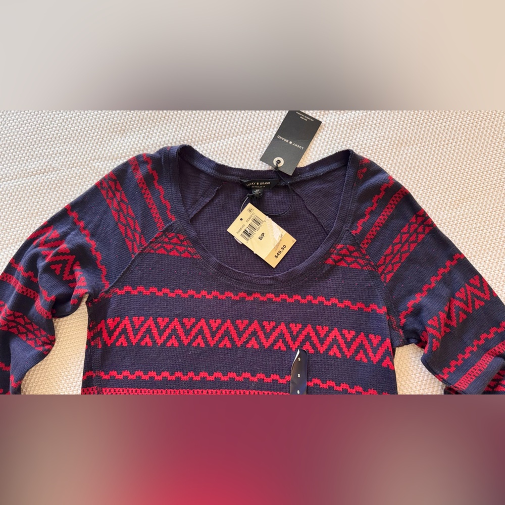 LUCKY BRAND Woven Navy & Red Fair Isle Knit Top Lightweight Thermal Tee - Picture 5 of 15